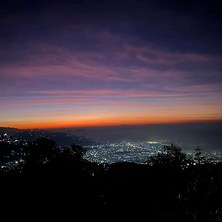 Superview Lodge, Best Himalayan Sunrise In Sarangkot بوكْرا المظهر الخارجي الصورة