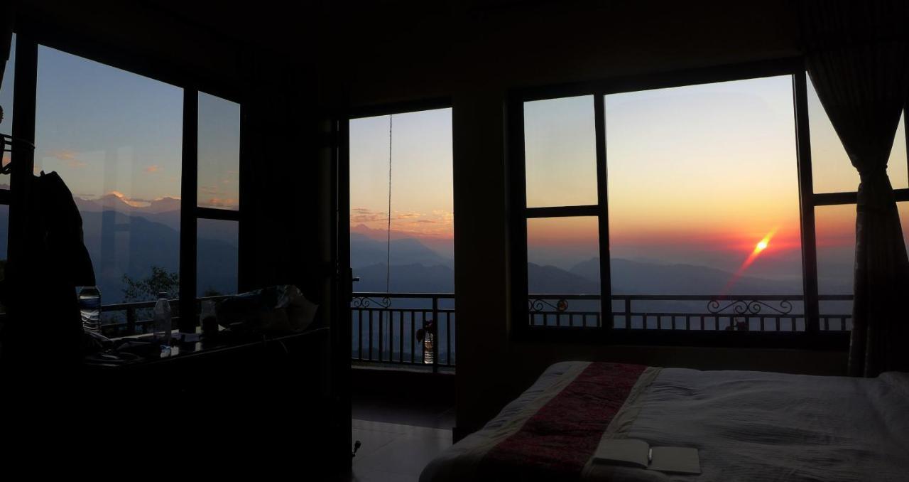 Superview Lodge, Best Himalayan Sunrise In Sarangkot بوكْرا المظهر الخارجي الصورة