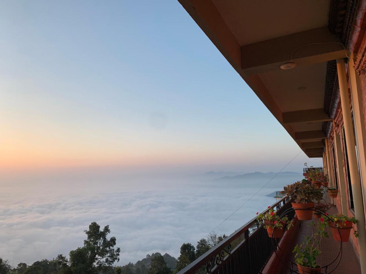 Superview Lodge, Best Himalayan Sunrise In Sarangkot بوكْرا المظهر الخارجي الصورة