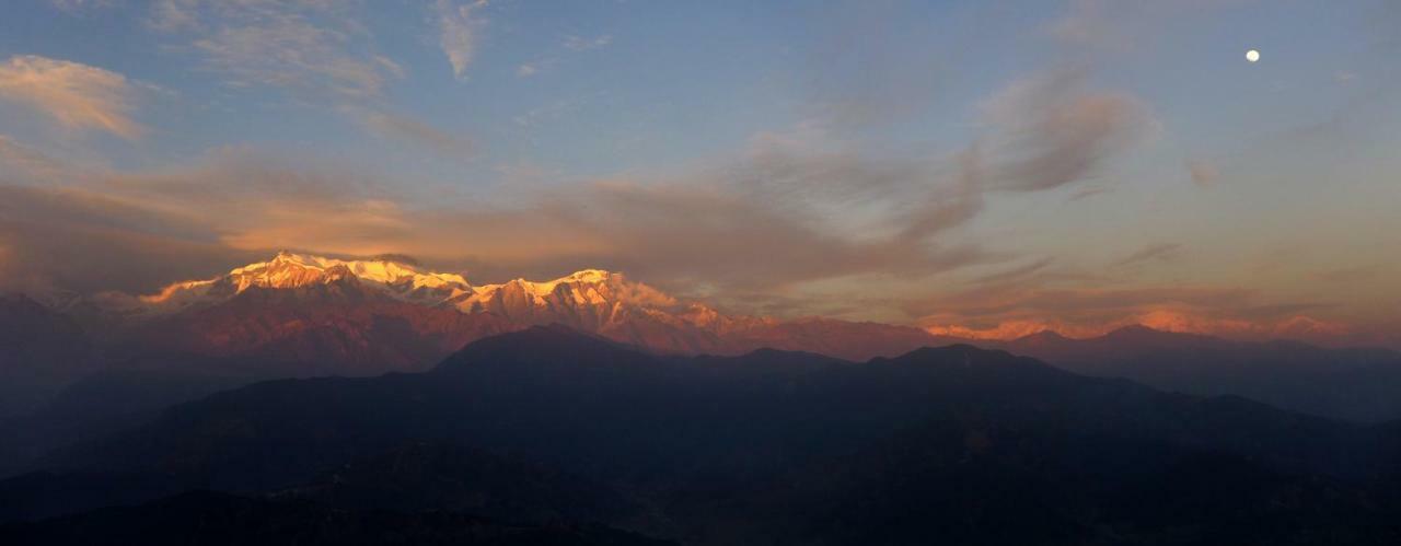 Superview Lodge, Best Himalayan Sunrise In Sarangkot بوكْرا المظهر الخارجي الصورة